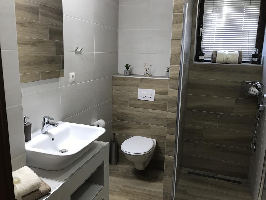 קורניצה Plitvice Diamond Apartment מראה חיצוני תמונה